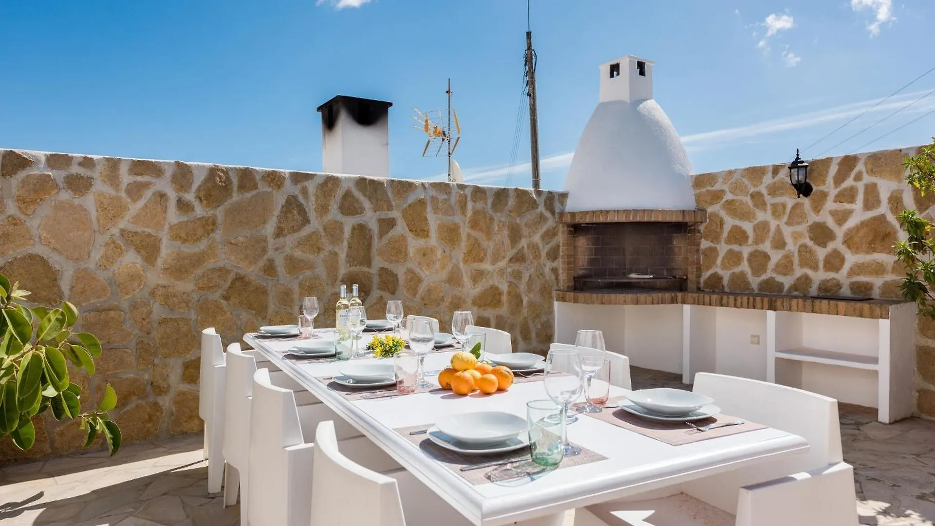 Authentieke Finca, Nabij Het Strand En Restaurants Santa Eularia des Riu Spain